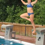 der Yogabaum ins Wasser